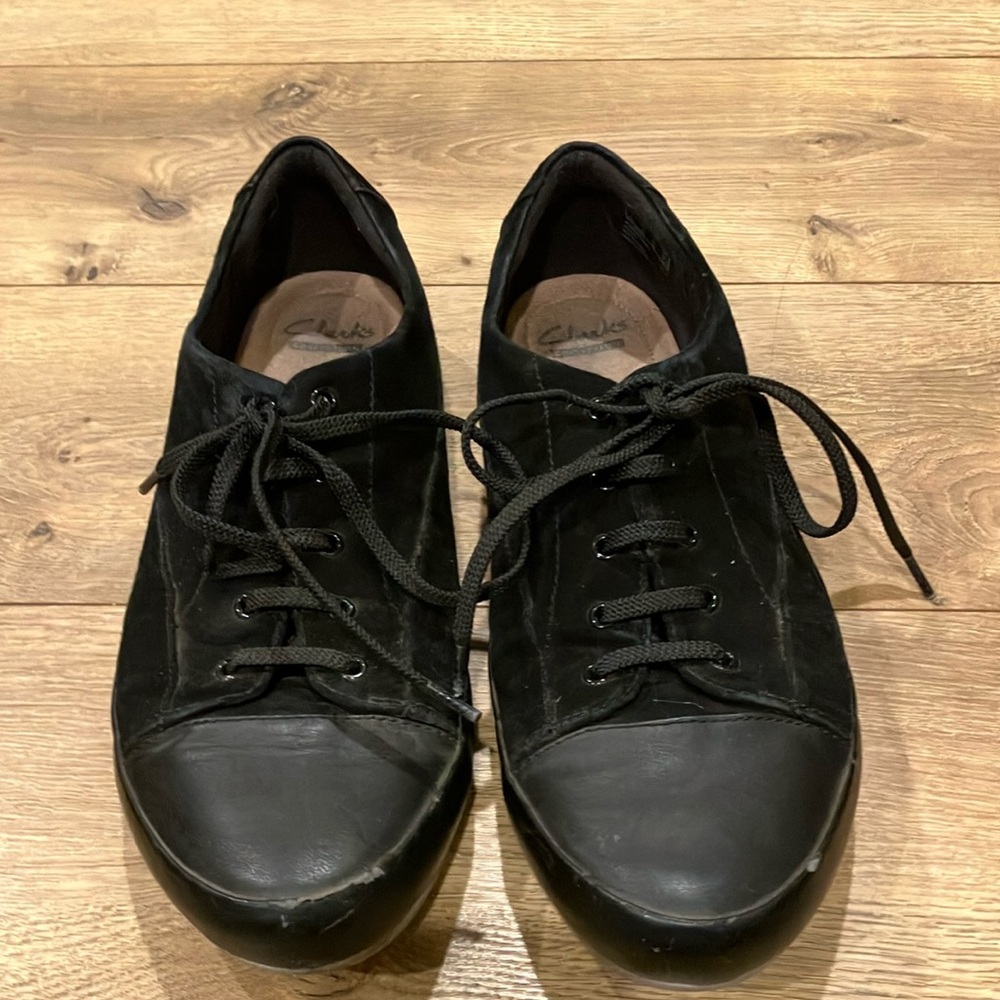 Clarks Black Casual Sneakers